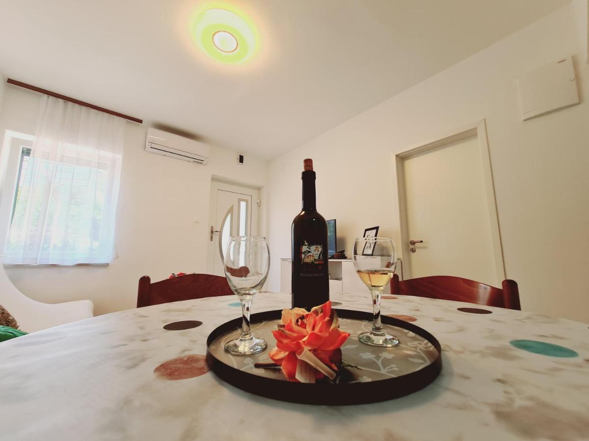 Apartment Viktorija Pula